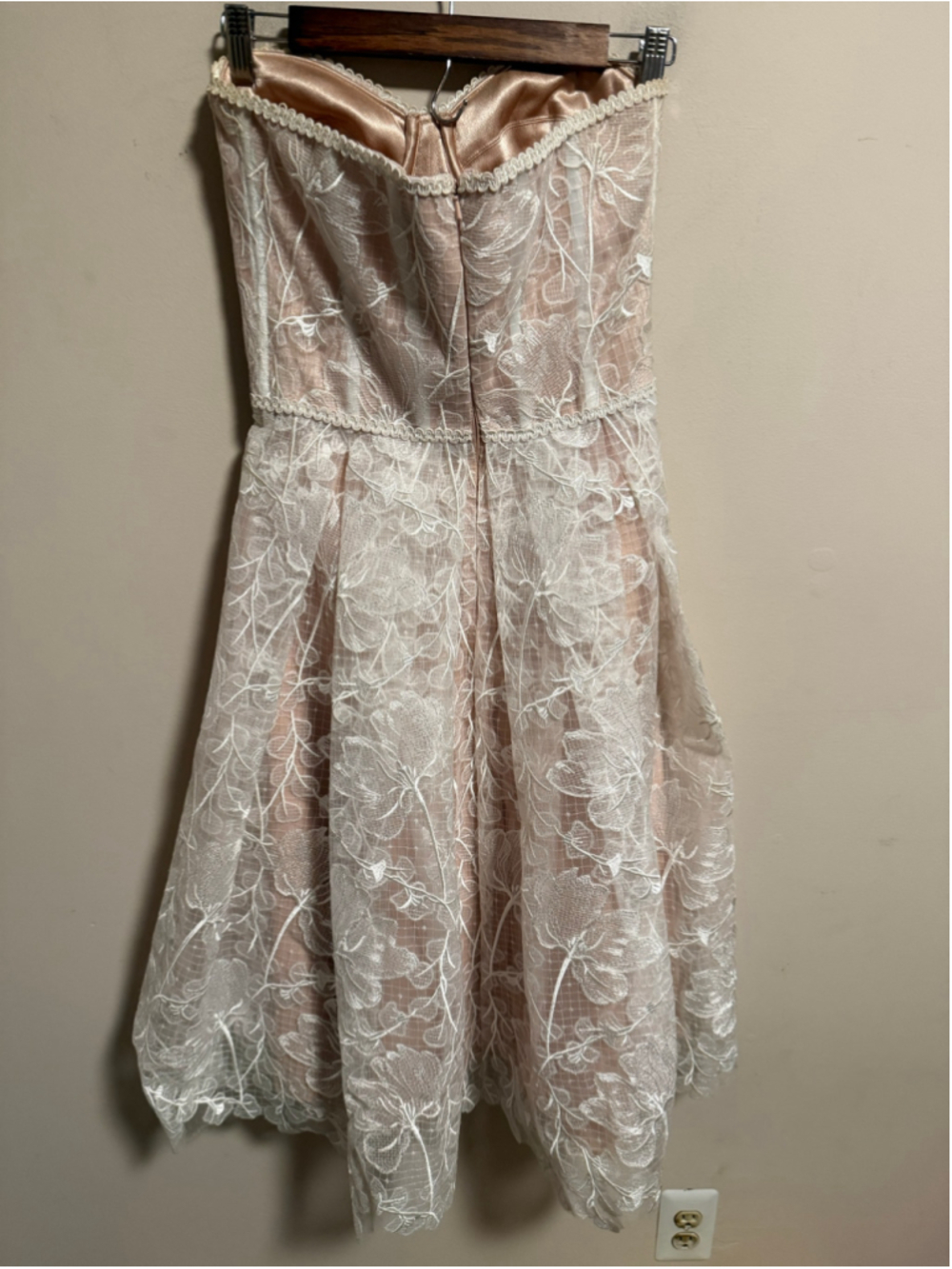 Nadine Merabi Olivia Dress White Bridal Strapless- Size Small - Picture 10 of 12